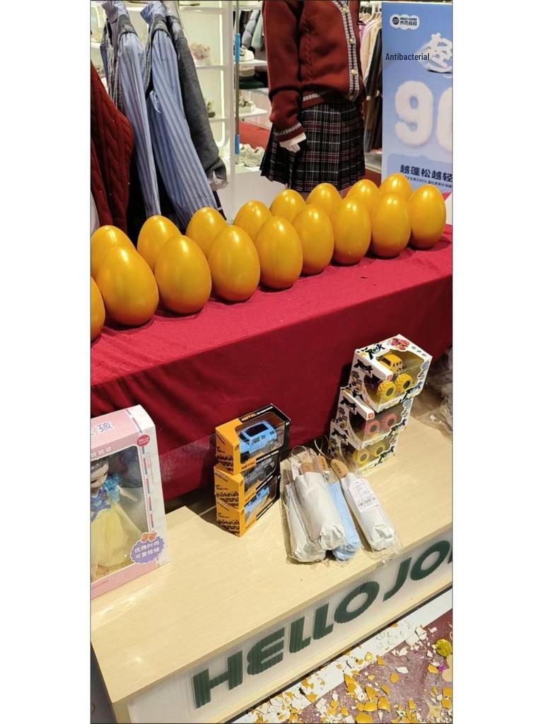 Creative Smash Golden Egg - Anniversary Event Props, Colorful Toys for Kids