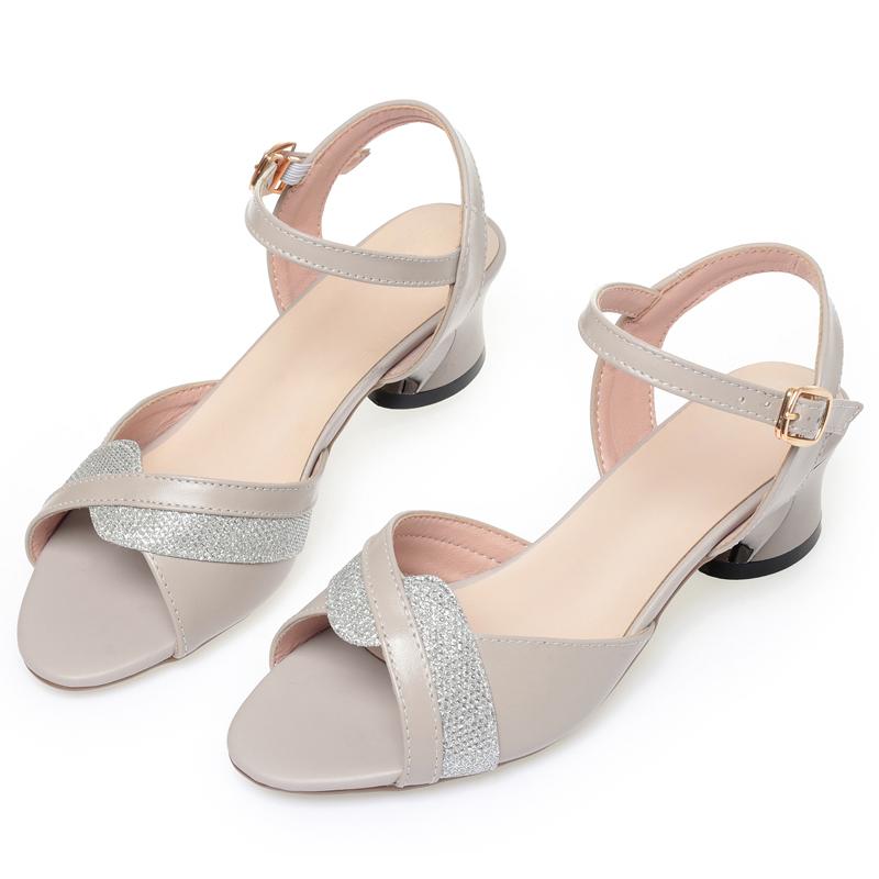 Женские босоножки летние на среднем каблуке с боковыми отверстиями женские туфли большого размера с одним ремешком студенческие сандалии женские