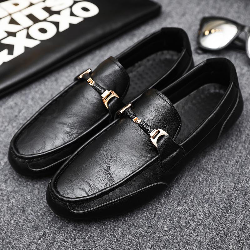 Luxury Brand Men Loafers Fashion Breathable Comfort Slip-on Mens Driving Shoes Men Casual Shoes Lightweight Lazy Shoes Moccasins