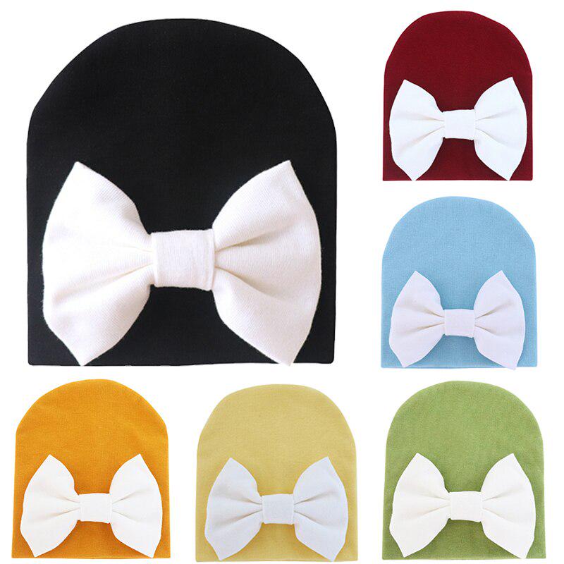 Детская шапочка с бантом от 0 и до 6 месяцев