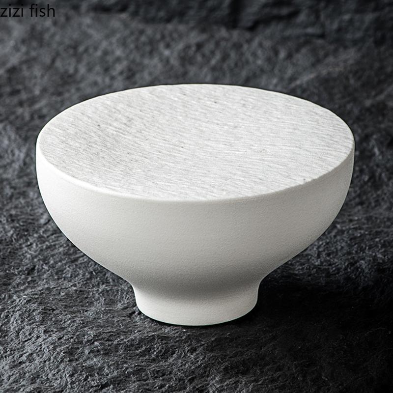 Керамическая черно-белая тарелка с высоким основанием, узорчатая под камень, тарелка для закусок, десертная тарелка, суши-тарелки, креативная посуда для ресторана