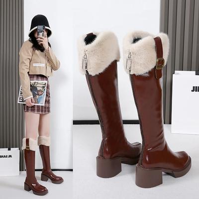 Модные высококачественные коричневые длинные сапоги 2024 года, новые удобные женские сапоги до колена на квадратном каблуке с застежкой-молнией и платформой, мягкие и теплые готические туфли