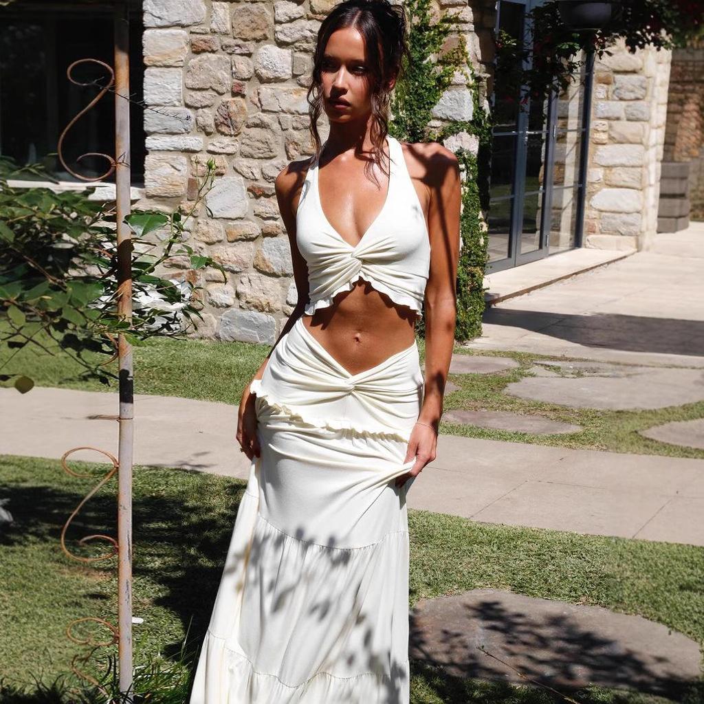 European & American Style Women's V-Neck Halter Camisole and Ruffle Skirt Set