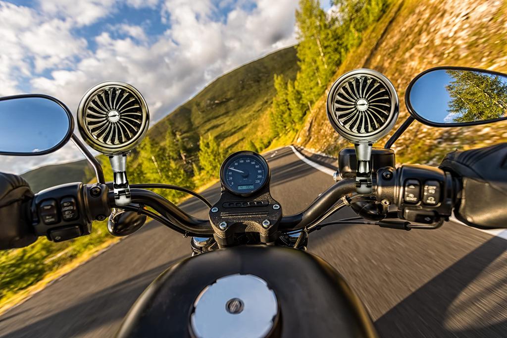 Мотоциклетный взрывной звук 4-дюймовый водонепроницаемый динамик макс. 600 Вт компактный сабвуфер совместимый канальный усилитель iPhone iPod MP3 Android смартфон