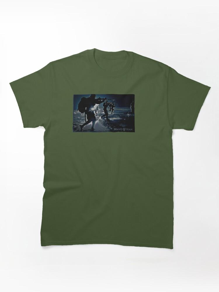 Defender BRAVO SEAL TEAM LANDING Classic Unisex T-shirt