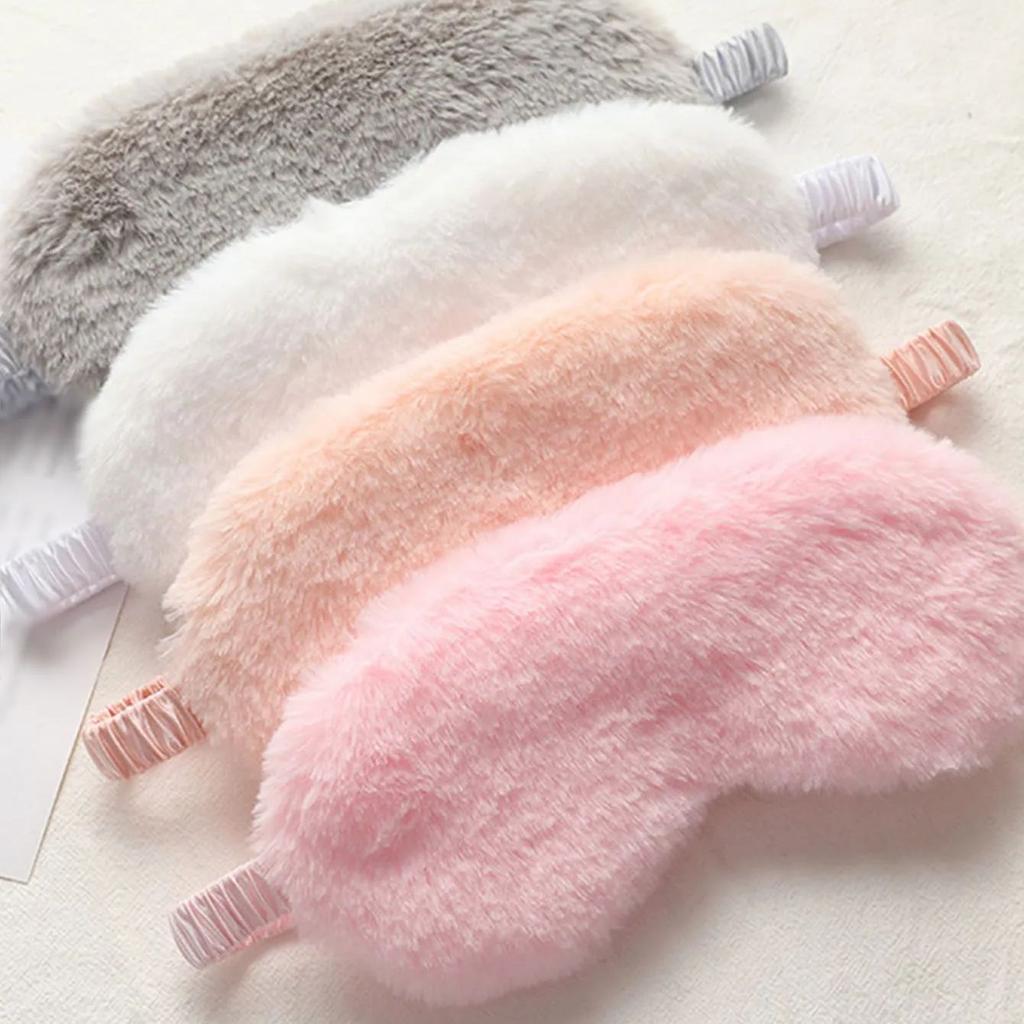 1PC - Cute Plush Imitation Silk Eye Mask - Random Colors