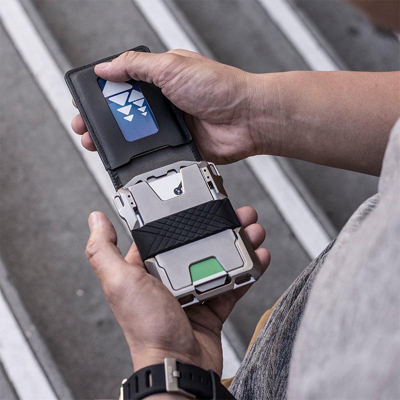 RFID Metal Antimagnetic Aluminum Alloy Card Package Multifunctional Men's Leather Credit Card Business Card Case Wallet