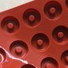 Non-sticky Demoulding Food Grade Chocolate Mold 18 Cavities Doughnut Baking Mold Tray
