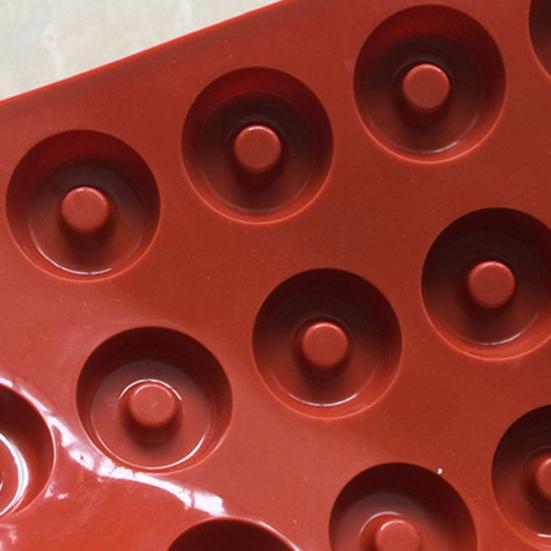 Non-sticky Demoulding Food Grade Chocolate Mold 18 Cavities Doughnut Baking Mold Tray