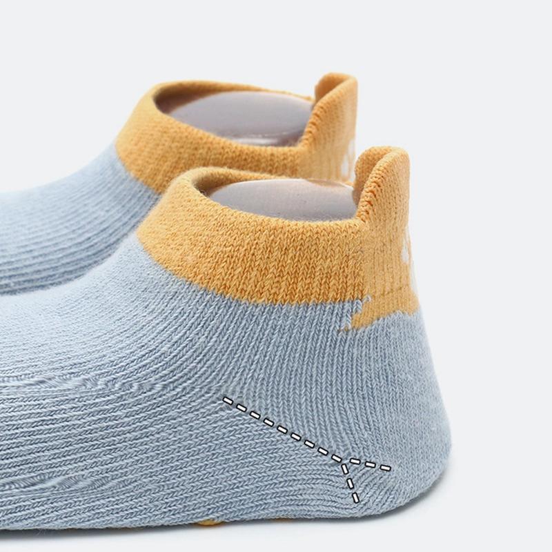 Детские противоскользящие короткие носки с героями мультфильмов, носки-тапочки с клеевой подошвой, детские носки