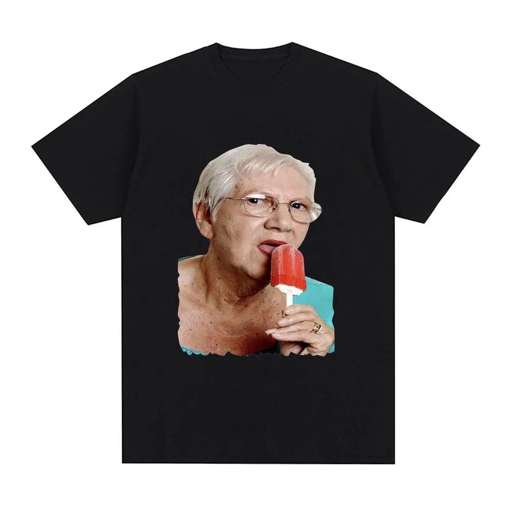 Creative and funny grandma licking red popsicle Tshirt cute grandma ice cream Tshirtcasual oversized Tshirt suitable for Unisex
