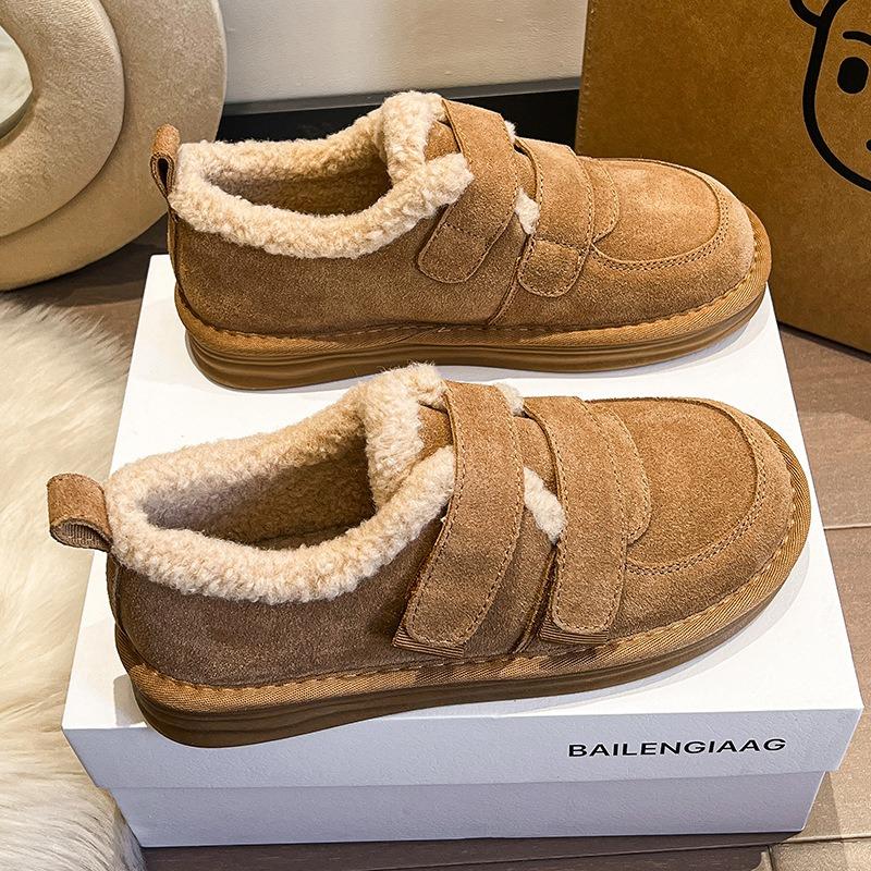 Women’s Khaki Thick Soled Hairy Shoes 2024 Winter Female New Boken Shoes Thick Velvet For Warmth And Anti Slip Retro Snow Boots