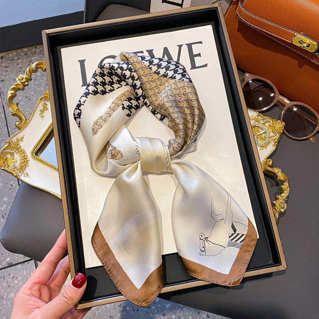 Zhang Ruonan Silk Scarf: Women's 2025 Spring/Summer Retro Neck Tie Accessory - High-End Small Square Neckerchief