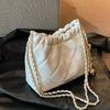 Niche Design Bag Women's New Summer Versatile Shoulder Messenger Bag High-end Diamond Chain Bag