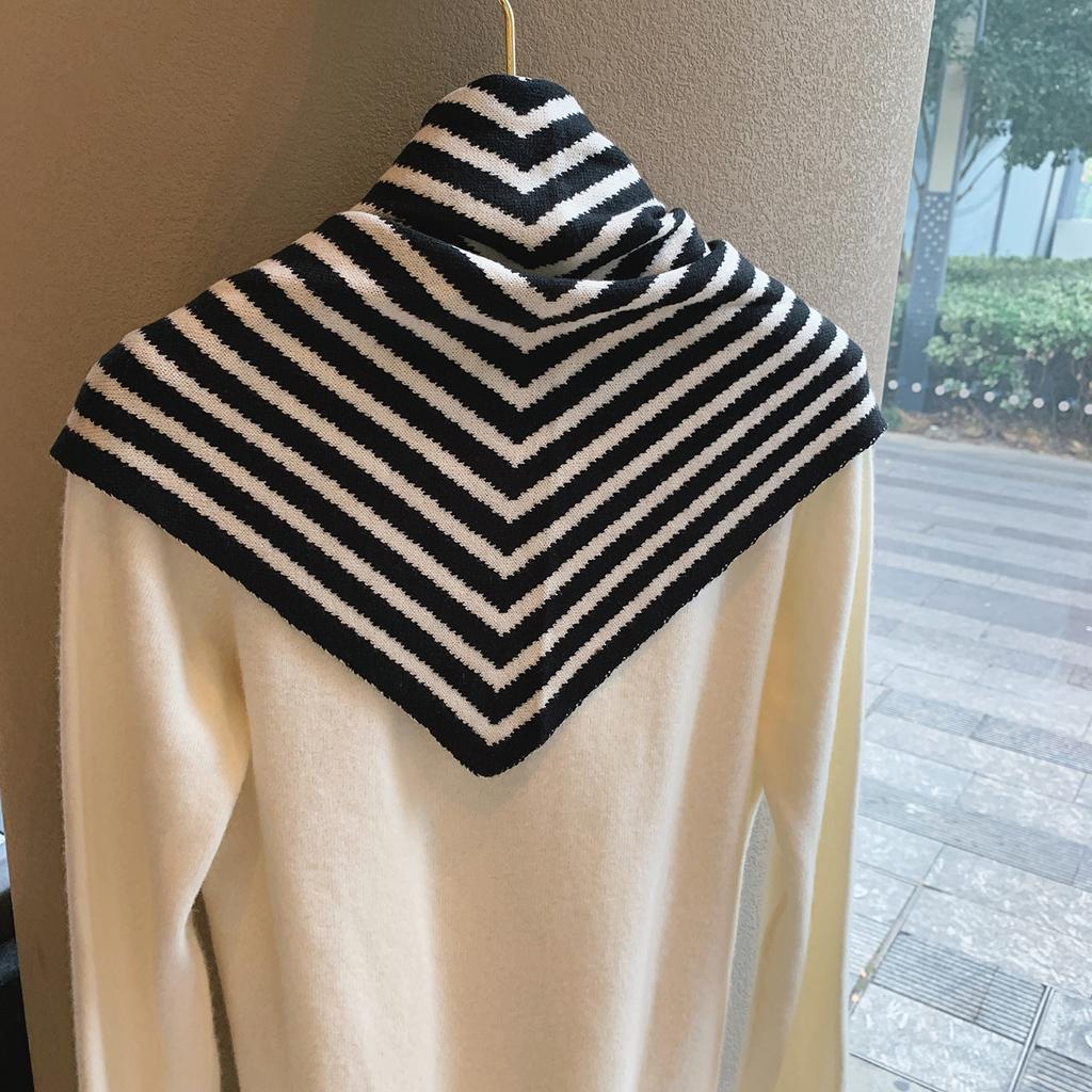 Premium Triangle Scarf Shawl Autumn And Winter Warm Solid Color Premium External Scarf Neck Shoulder Versatile Black And White Stripes