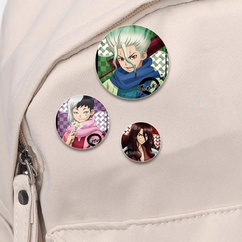 32/44/58 мм ТВ аниме DR STONE Броши на рюкзаке Мультяшный значок для коплея Ishigami Senkuu/Amber/Kohaku Милые эмалевые булавки Ювелирные аксессуары