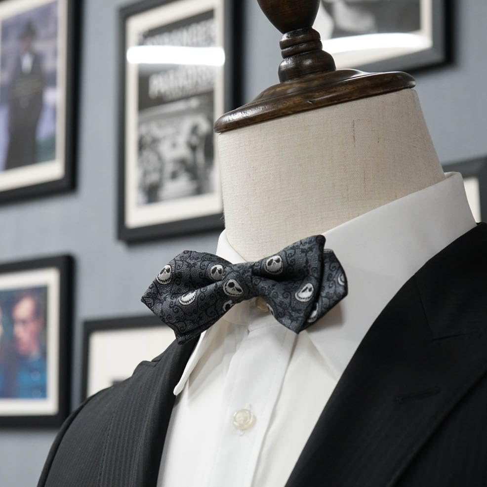 Галстук-бабочка Disney 'Кошмар перед Рождеством', узор 'Джек', темно-серый, DSD49038