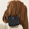 Yan New Commuter Chain Bag Bucket Bag Small Square Bag Leather Shoulder Bag Premium Women's Bag Crossbody