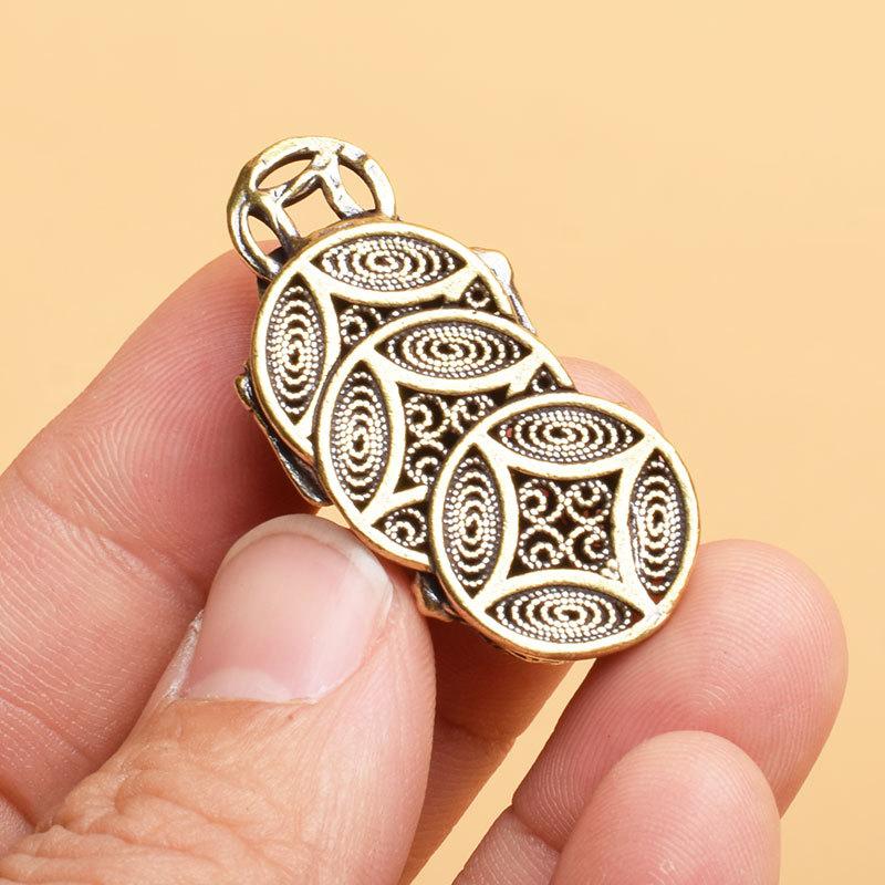 Brass Animal Pixiu Coin Charms Pendant Statue Ornament Chinese Miniature Figurines Home Office Tabletop Decoration Accessories