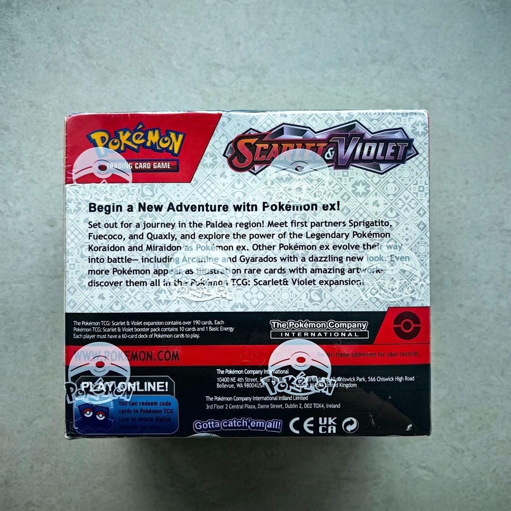 Pokémon Алый и Фиолетовый Слепой бокс: Бустер-пак карт Пикачу (английский)