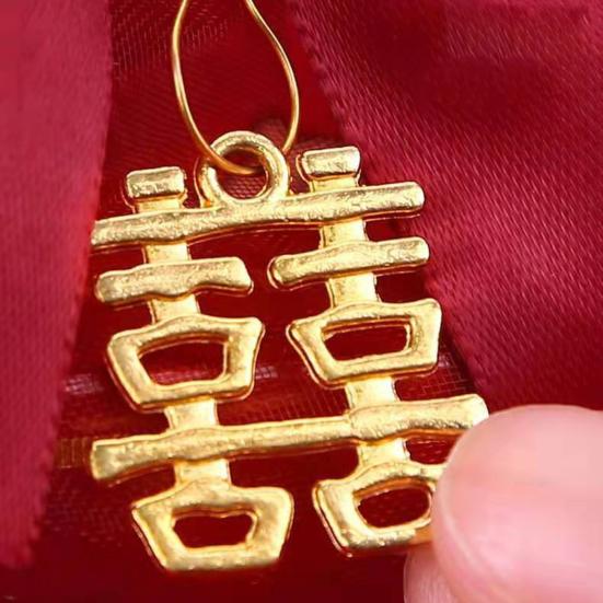 10 шт. Свадебный мешочек Подробный Легко носить Тщательное исполнение Китайский красный Затягивающийся Подарочный мешок для магазина