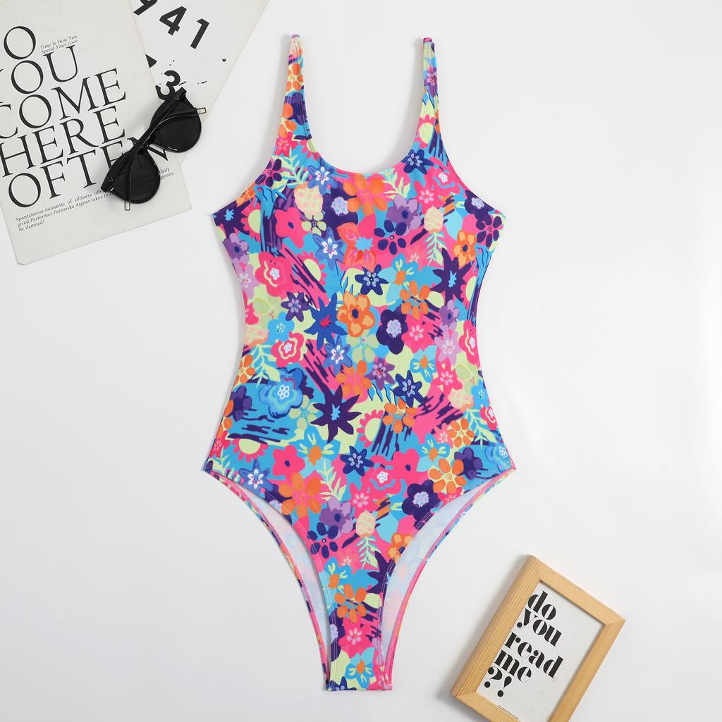 New sexy one-piece multicolor flower suspender triangle women's hot spring bikini swimsuit swimsuit
