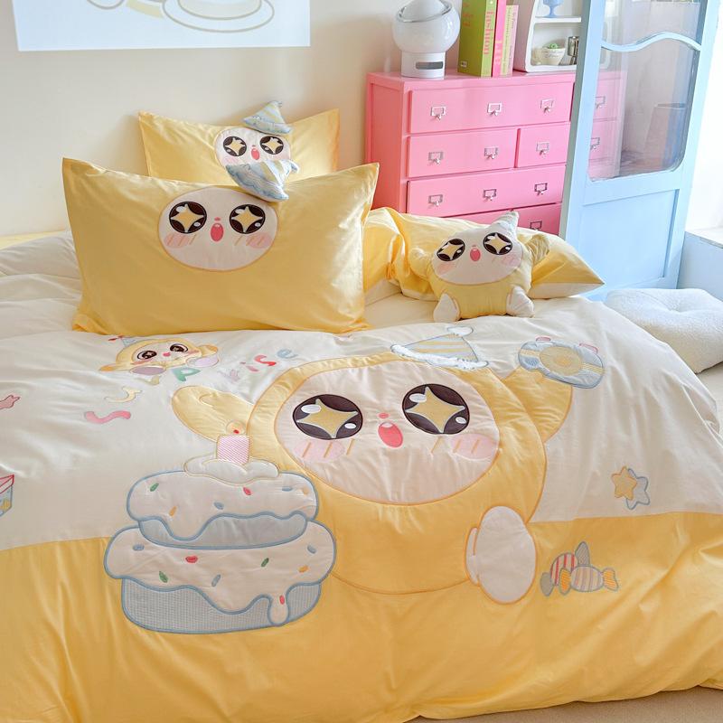 Cartoon children's cotton four-piece set boys 100% cotton three-piece set cute bed sheet quilt cover mattress bedding