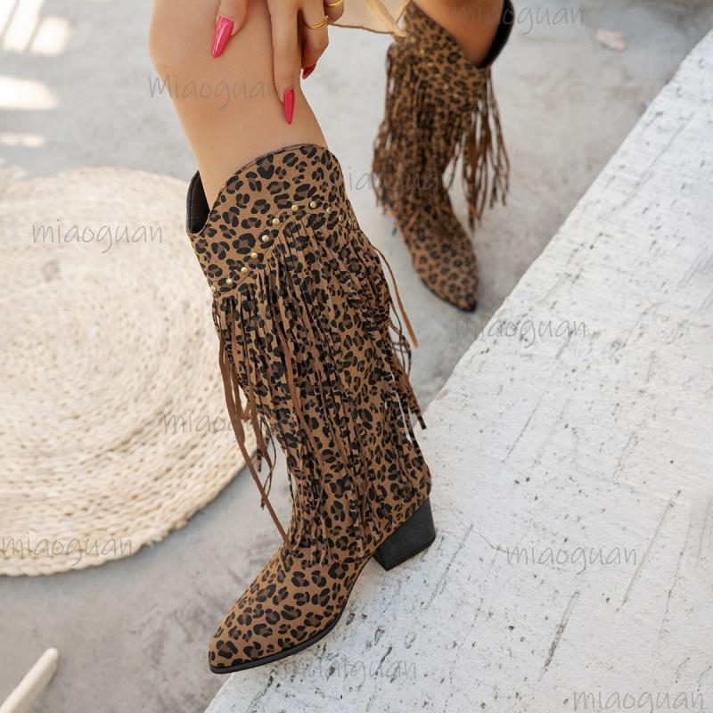Западные леопардовые бахромчатые сапоги для верховой езды женские 2025 осень сексуальные с острым носком на высоком каблуке сапоги ковбойки ботильоны до колена