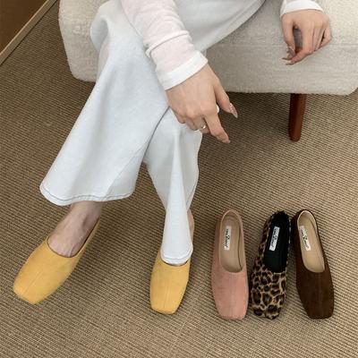 Туфли-лодочки с квадратным носком женские 2025 новые мягкая плоская подошва удобные ретро простые на одной педали корейская версия леопардовый принт ленивые туфли женские