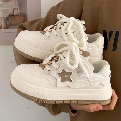 Кит Кэт 2025 весна-лето звезды уродливые милые большая голова модная обувь студент платформа универсальный взрыв повседневные маленькие белые туфли