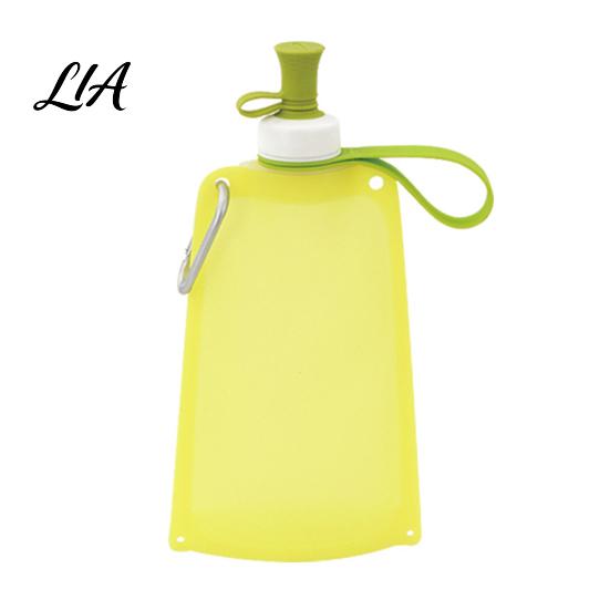 Outdoor Water Bottle 500ML Collapsible Silicone Bottle, Portable Folding Drinking Bag, Pouch with Lanyard for Hiking Cycling Climbing Container