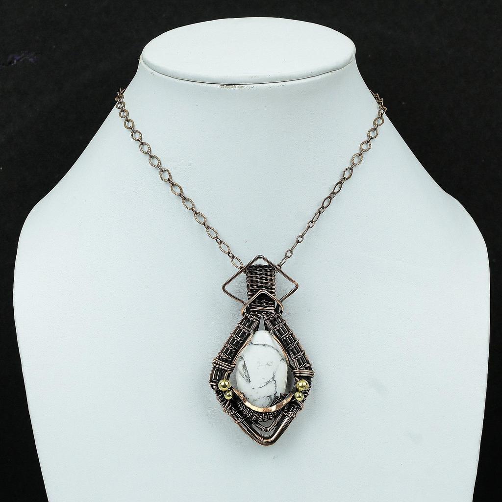 Подвеска из камня гаулит, обернутая медной проволокой, Подвеска-украшение из гаулита, Подвеска ручной работы, Украшение из медной проволоки, Подарок для мамы, Подвеска с камнем-талисманом