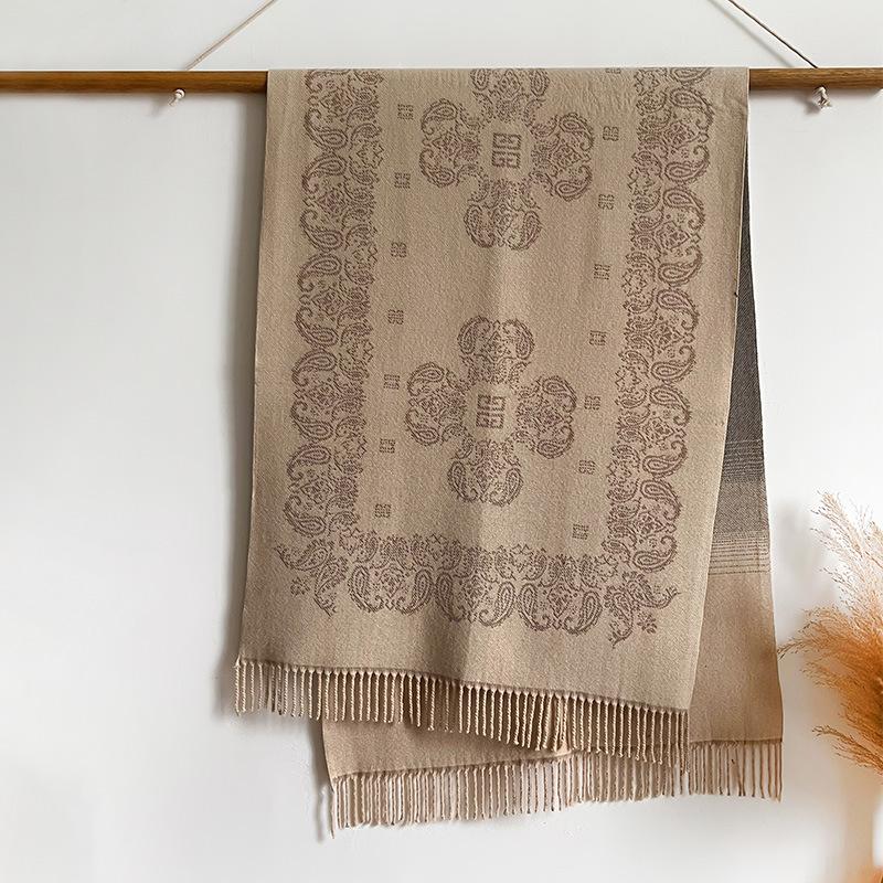 Plant Leaf Commuter Fashion Elegant Ethnic Style Warm Scarf Shawl Cloak Female