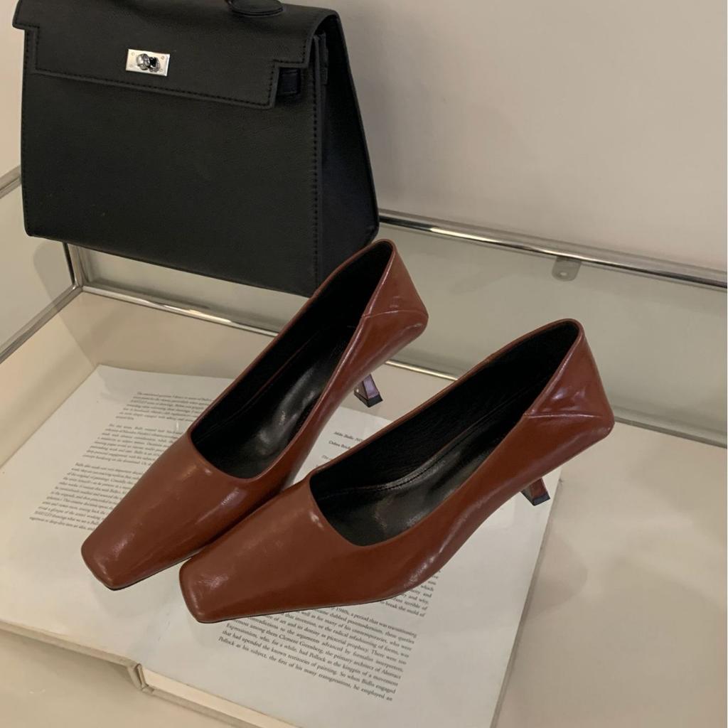 High Heels Women's Stiletto High-end Retro French Single Shoes 2025 Spring New Women's Versatile Solid Color Work Shoes