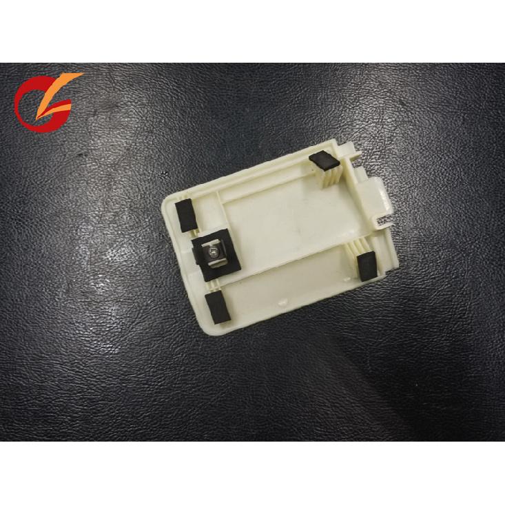 use for toyota hiace foton hiace 2004 model sliding door rail end cap Thread Lock3