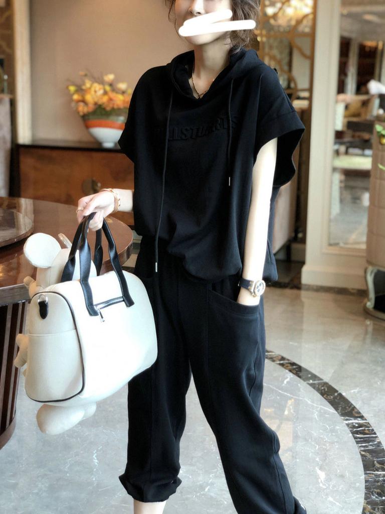 Женский летний модный спортивный костюм из 2 предметов, повседневный свободный комплект с капюшоном и брюками с короткими рукавами