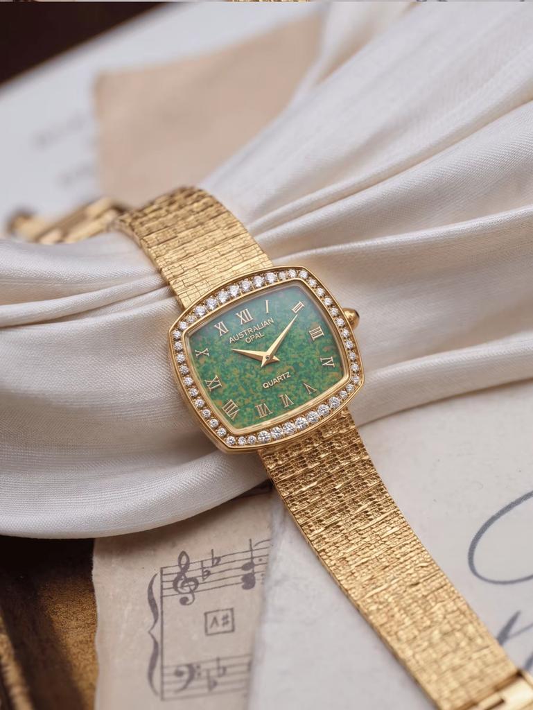 Opal Ladies Watch Vintage Gold Plated Diamond Inlaid Wristwatch Unique High End Elegant Light Luxury Timepiece for Women