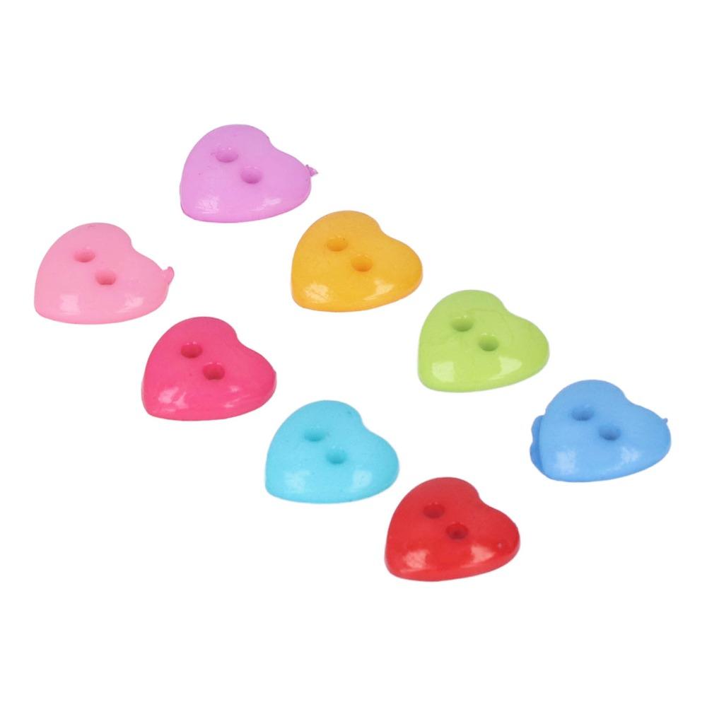 200pcs Plastic Material Decorative Buttons 2 Holes Resin Heart Buttons For Sewing