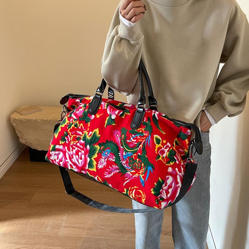 Chinese Ethnic High Capacity Travel Bag Versatile Contrasting Color Sports Fitness Handbag Personalized Northeast Big Flower Cotton Coat Crossbody Bag