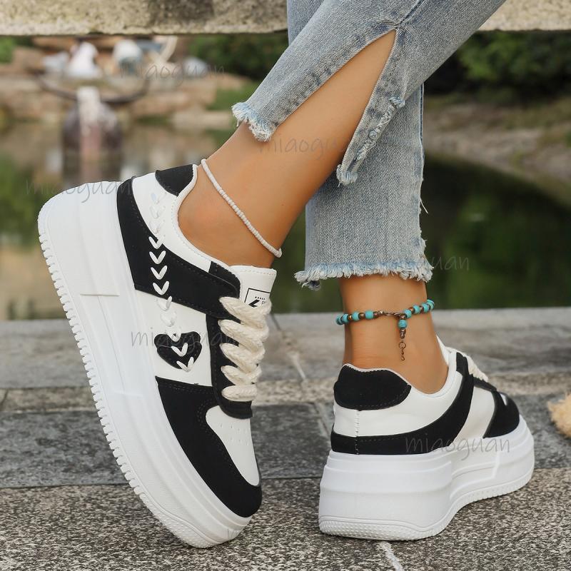 Thick Bottom Women 2025 Autumn Round Toe Stitching Decoration Lace Up Sneakers Non Slip Sports Shoes Zapatillas De Mujer