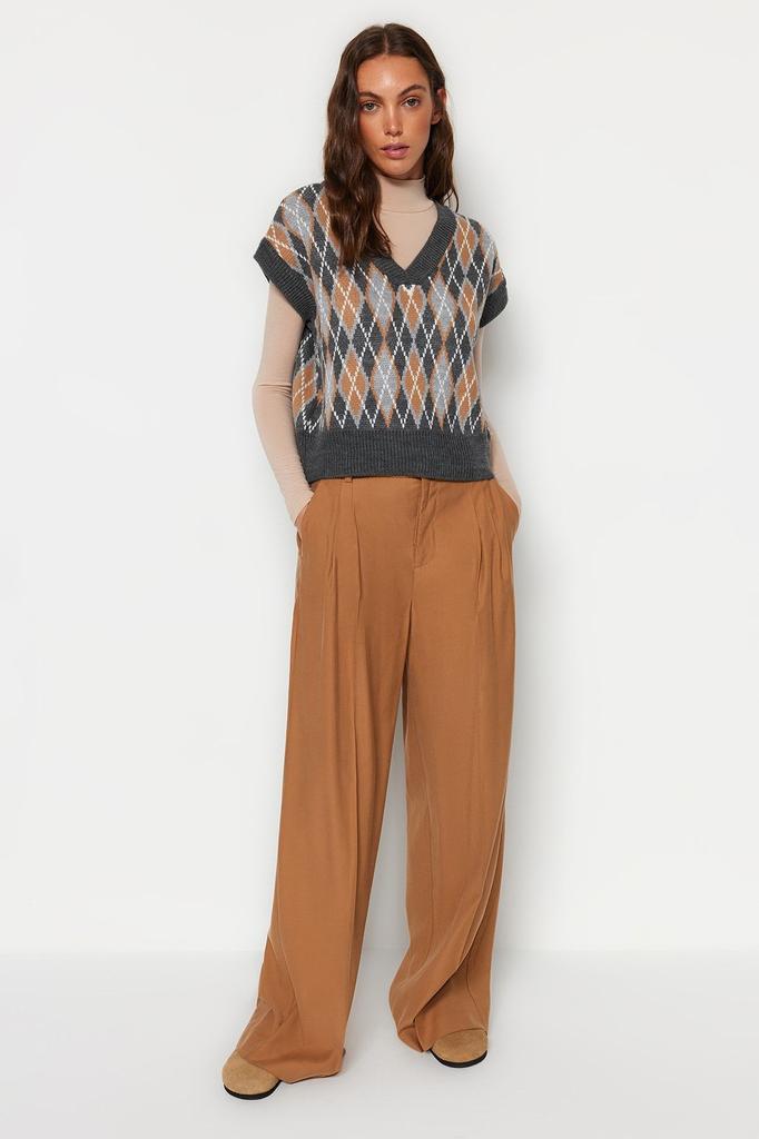 Women's Fashionable Stylish Sweater Black Wide Fit Knitwear Sweater