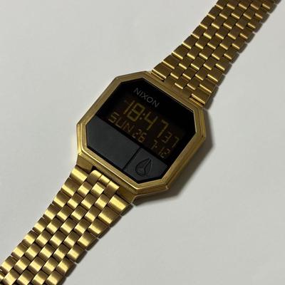 Б/у [Сокровище] NIXON Re-Run Золотой Стильные Унисекс Цифровые Часы A158 Рабочий Продукт Цифровые Часы