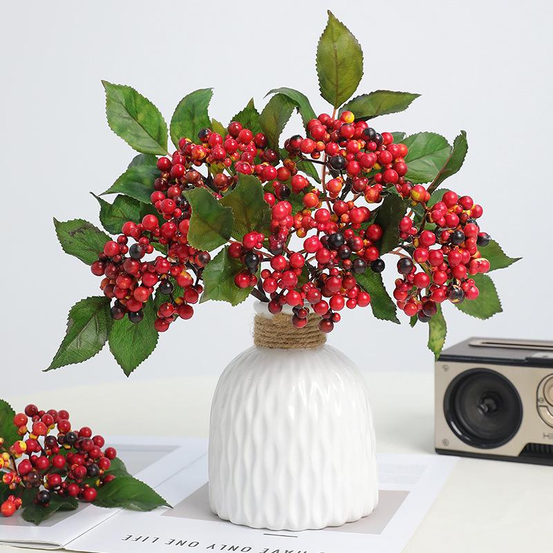 6pcs Artificial Berry Stems Bundle Christmas Red Fruit Fake Flowers Branches for Home Wedding Decor Vase Not Included