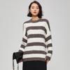Женский вязаный свитер в полоску во французском стиле