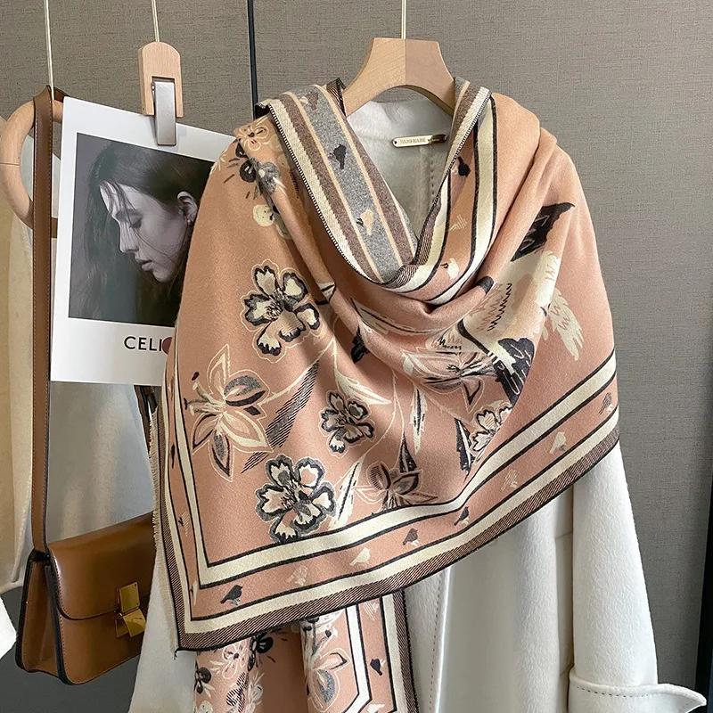 2024 Роскошный дорожный пончо теплый кашемировый шарф женский толстое одеяло зимняя шаль буфанда с принтом новые накидки пашмина женские палантины