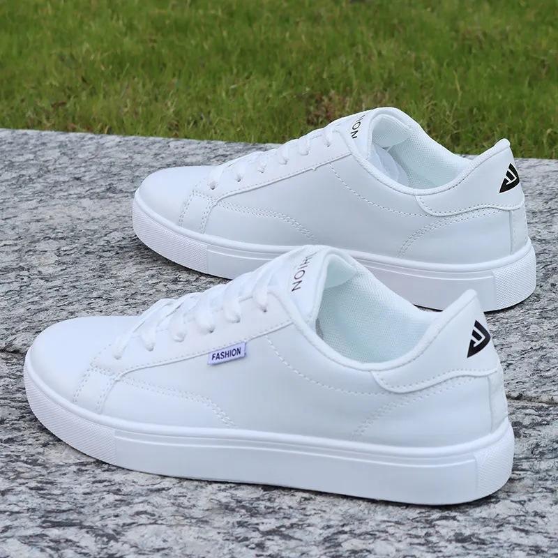 Men's Shoes 2025 Spring Waterproof Little White Shoes Korean Version of Sports and Leisure Shoes Korean Version of Trendy Versatile Non-slip Board Sh