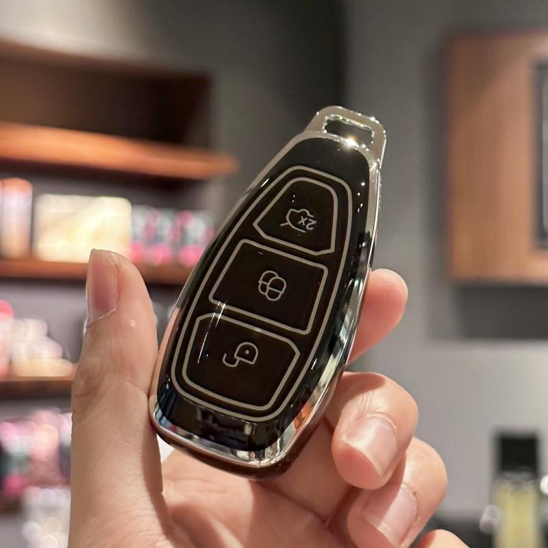 TPU Key Fob Cover with Keychain Lanyard for Ford Focus 3 4 ST Mondeo MK3 MK4 Fiesta Fusion Kuga Ecosport Protect Fob Accessories