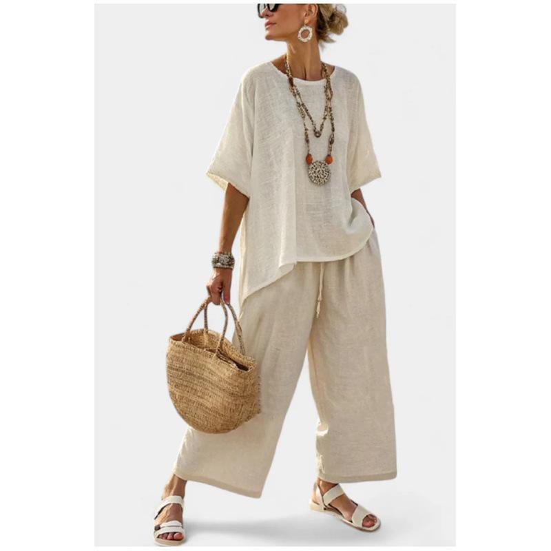 Printed short-sleeved shirt and trousers set Fashion loose round neck top High waist trousers Two-piece set