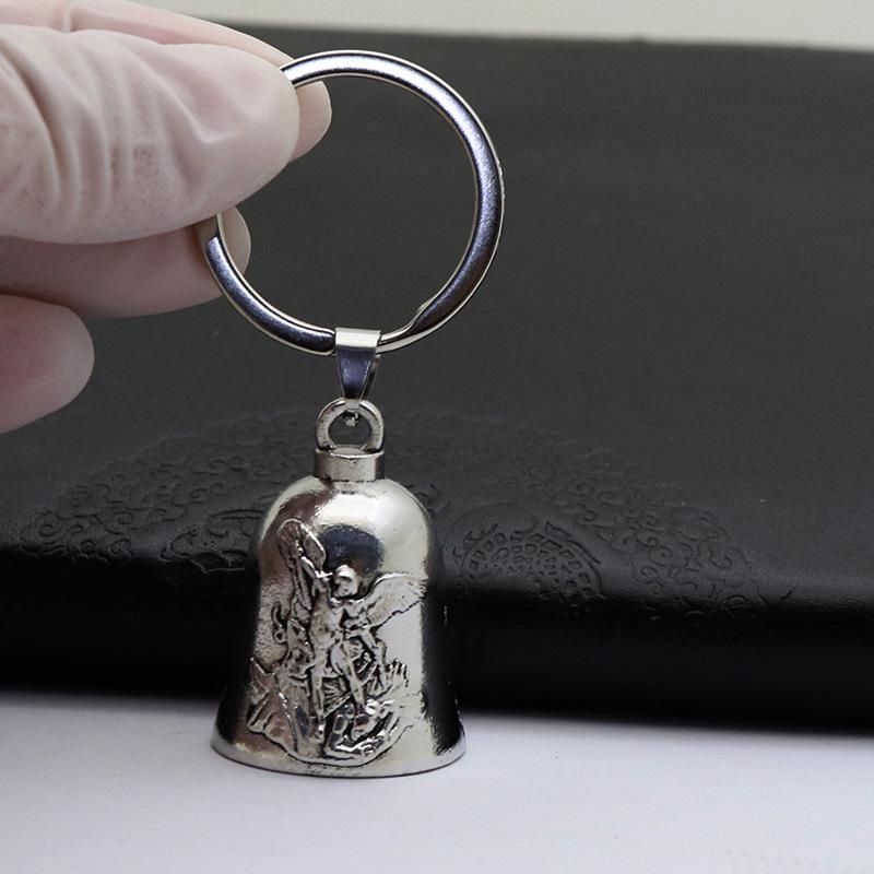 Ретро Металлический Брелок для Ключей с Подвеской-Колокольчиком - Украшение для Автомобиля и Сумки
