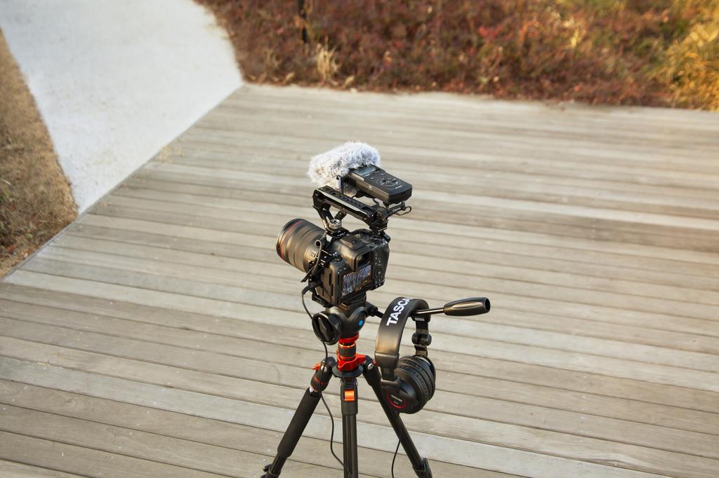 TASCAM Стереопортативный рекордер с функцией записи с плавающей точкой DR-05XP 32-битный